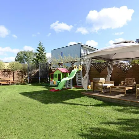 Osrodek Bursztyn فندق مبيت وإفطار 3*