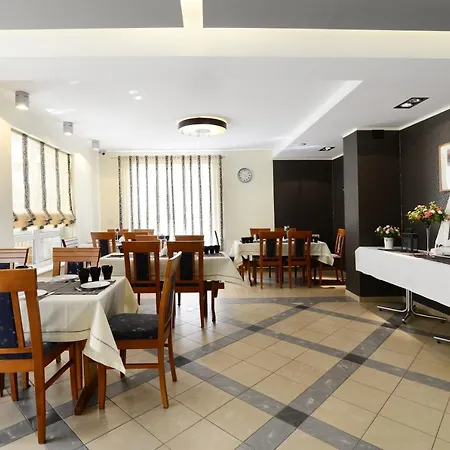 Osrodek Bursztyn Bed & Breakfast *