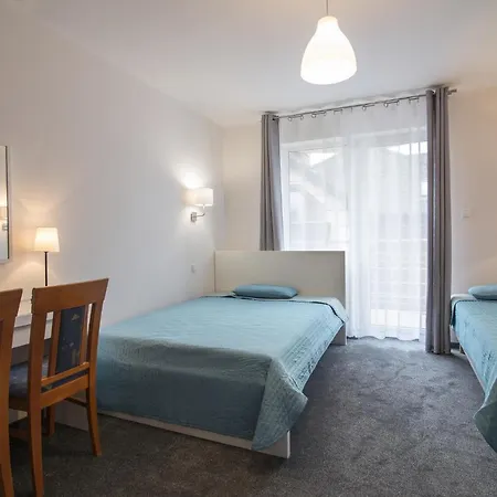 فندق مبيت وإفطار Osrodek Bursztyn Władysławowo