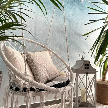 فندق مبيت وإفطار Osrodek Bursztyn Władysławowo