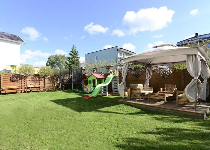 Osrodek Bursztyn Bed & Breakfast 3*