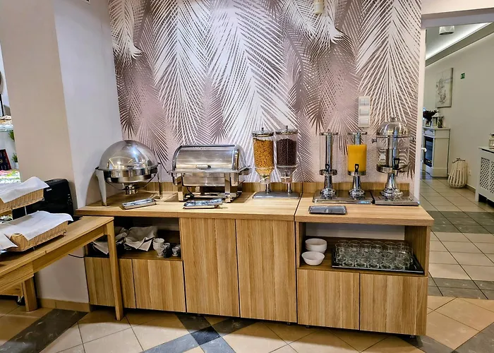 Osrodek Bursztyn Bed & Breakfast 3*